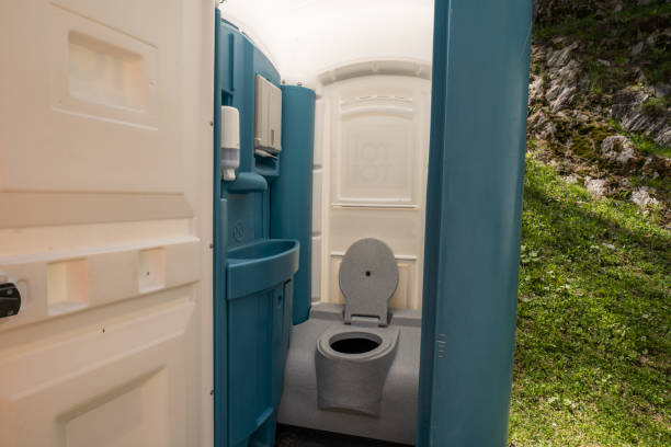 Portable Toilet Options We Offer in Billington Heights, NY